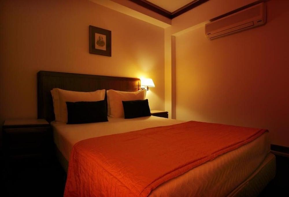 Galeria Suite Hotel 아베이루 외부 사진