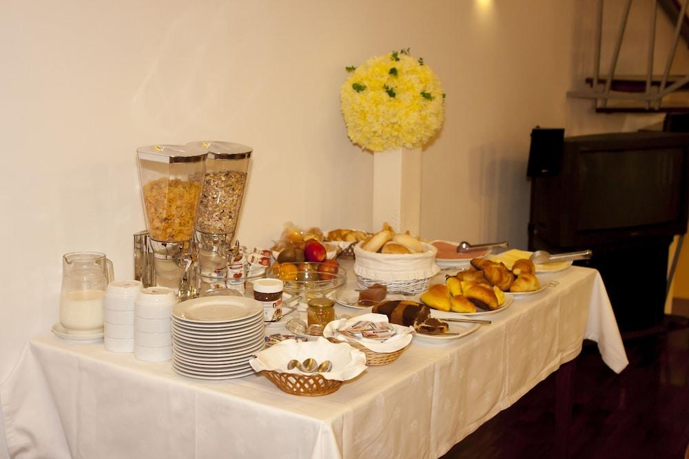 Galeria Suite Hotel 아베이루 외부 사진