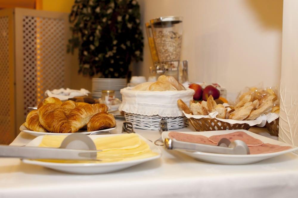 Galeria Suite Hotel 아베이루 외부 사진